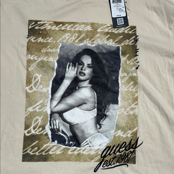 Guess Men's Beige Graphic Tee 100% organic Cotton Size Small NWT‎ - Picture 2 of 11